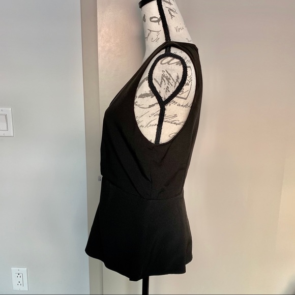 ✨EUC TOBI PEPLUM TANK✨ - Picture 4 of 4